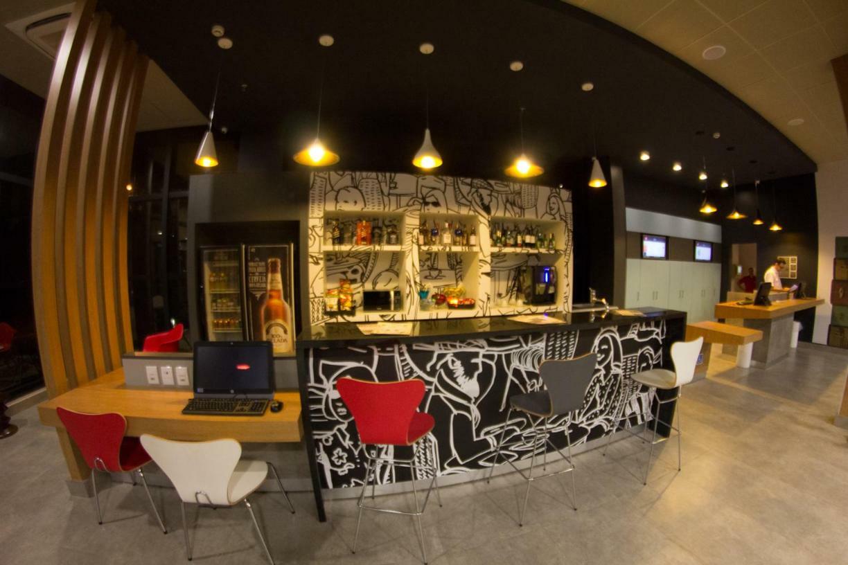 Ibis Catalao Hotel Exterior photo